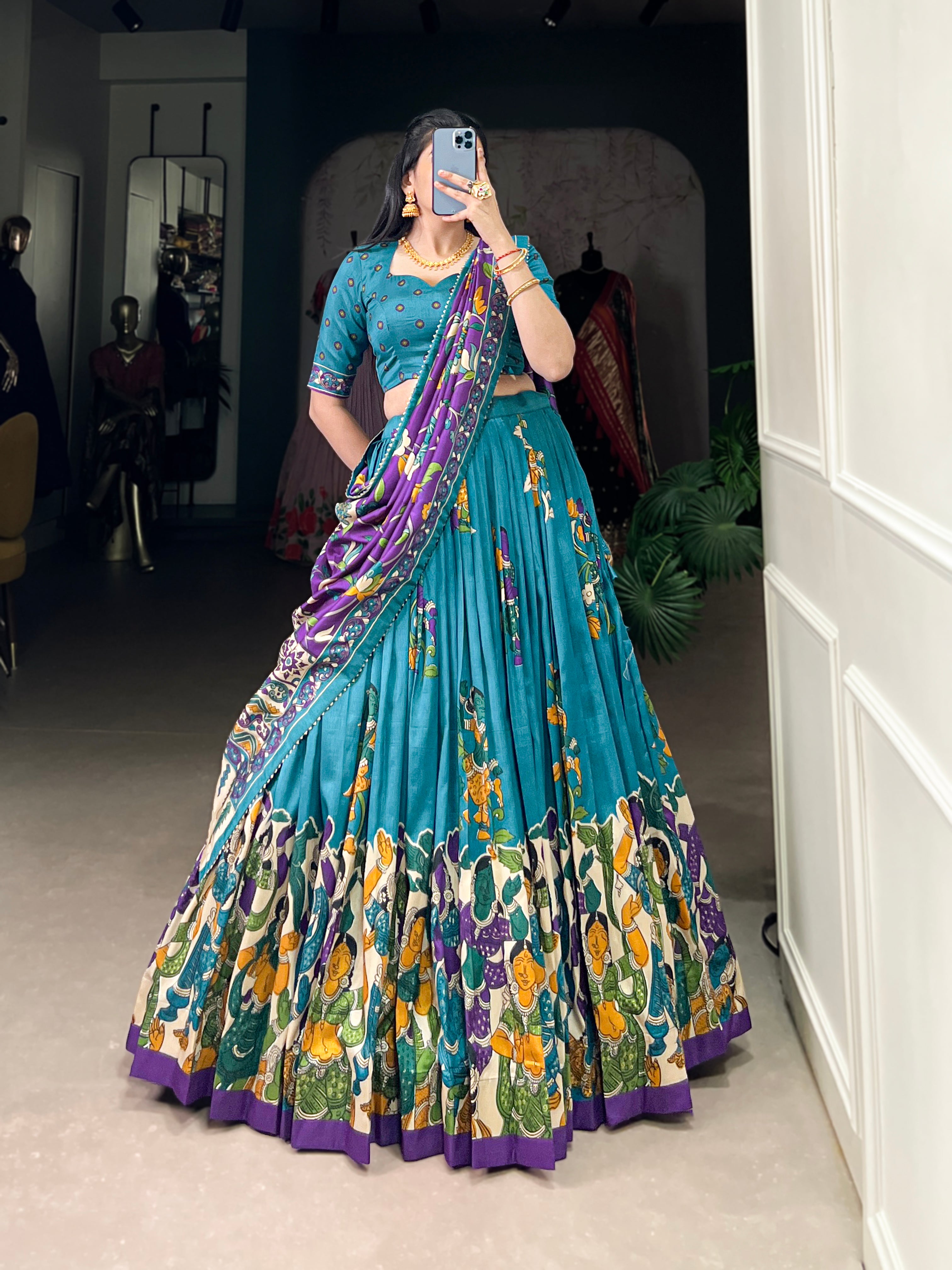 Exclusive Tussar Silk Lehenga Choli Set β Floral & Patola Print Design β¨π